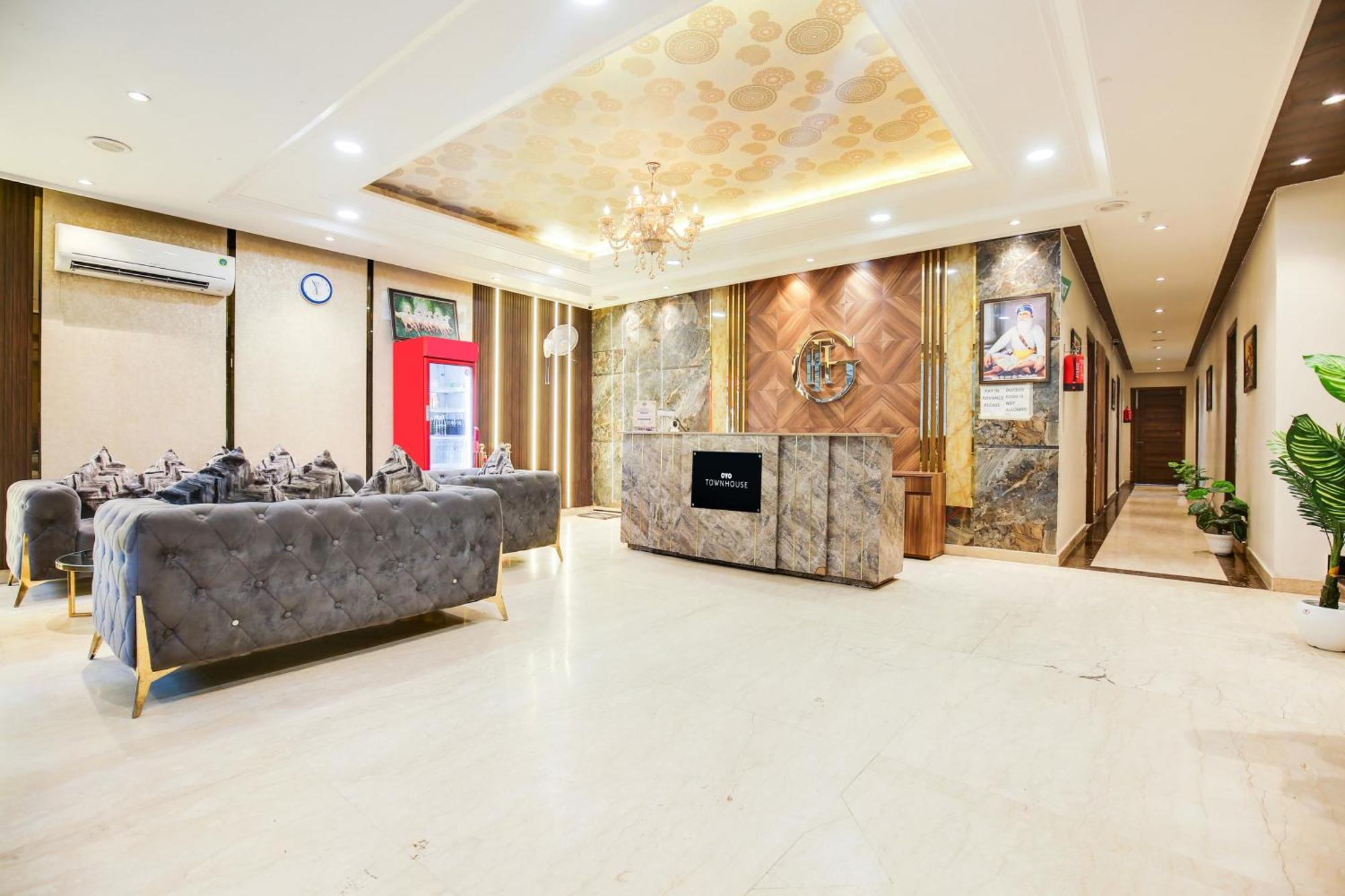 Super Townhouse Grand Fortune Amritsar Exteriér fotografie