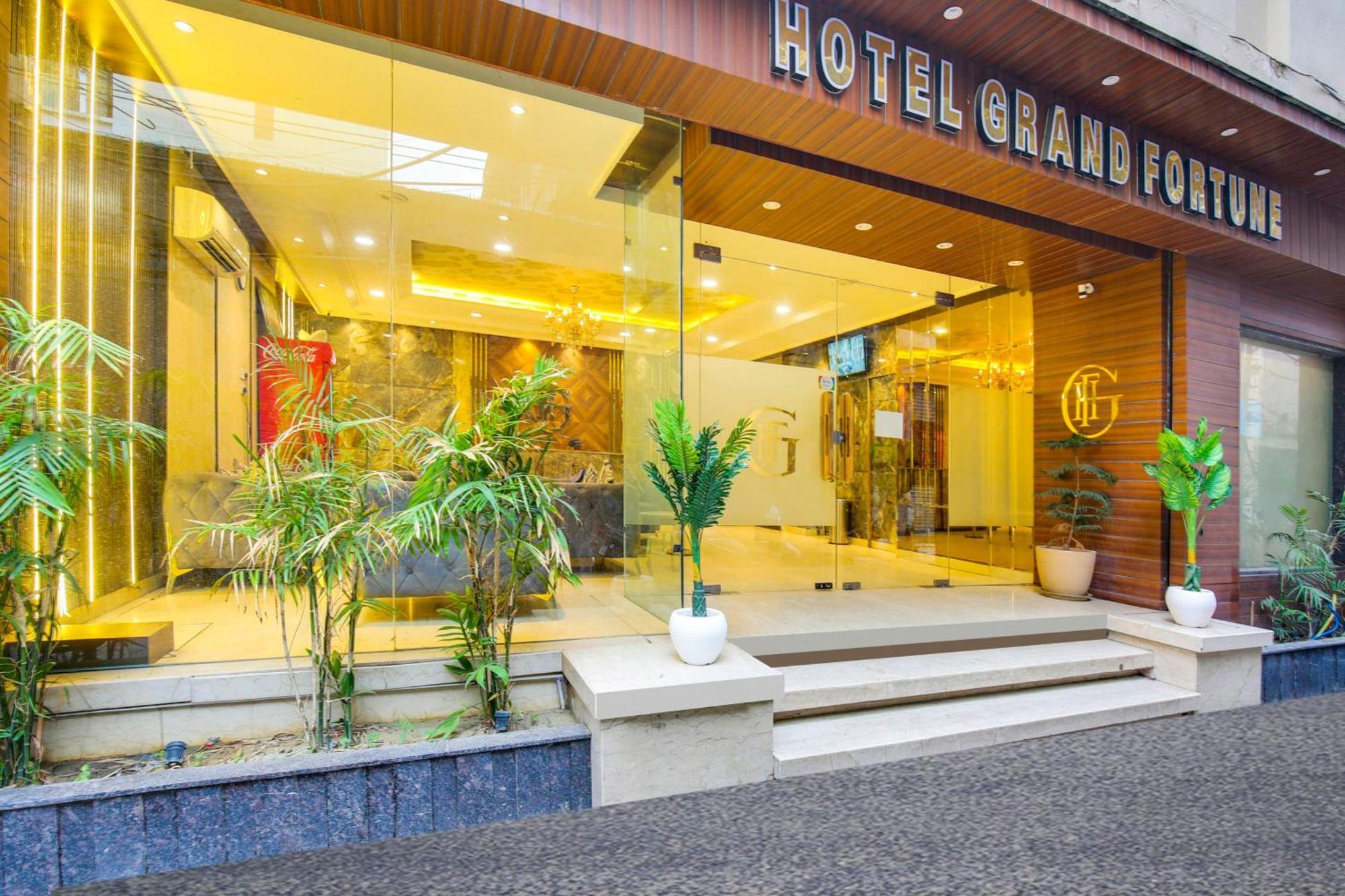 Super Townhouse Grand Fortune Amritsar Exteriér fotografie
