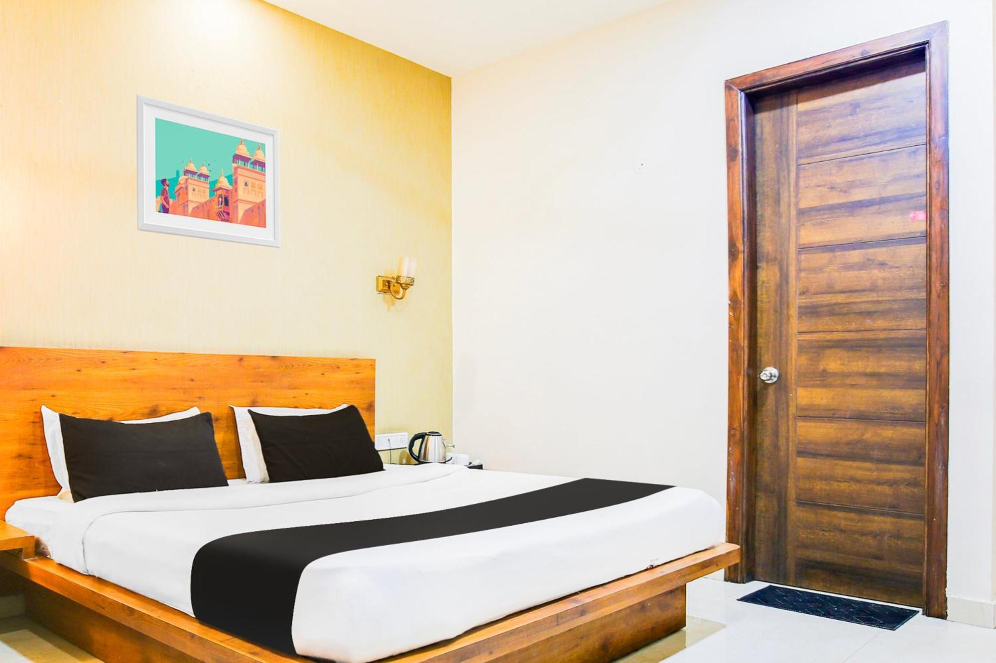 Super Townhouse Grand Fortune Amritsar Exteriér fotografie