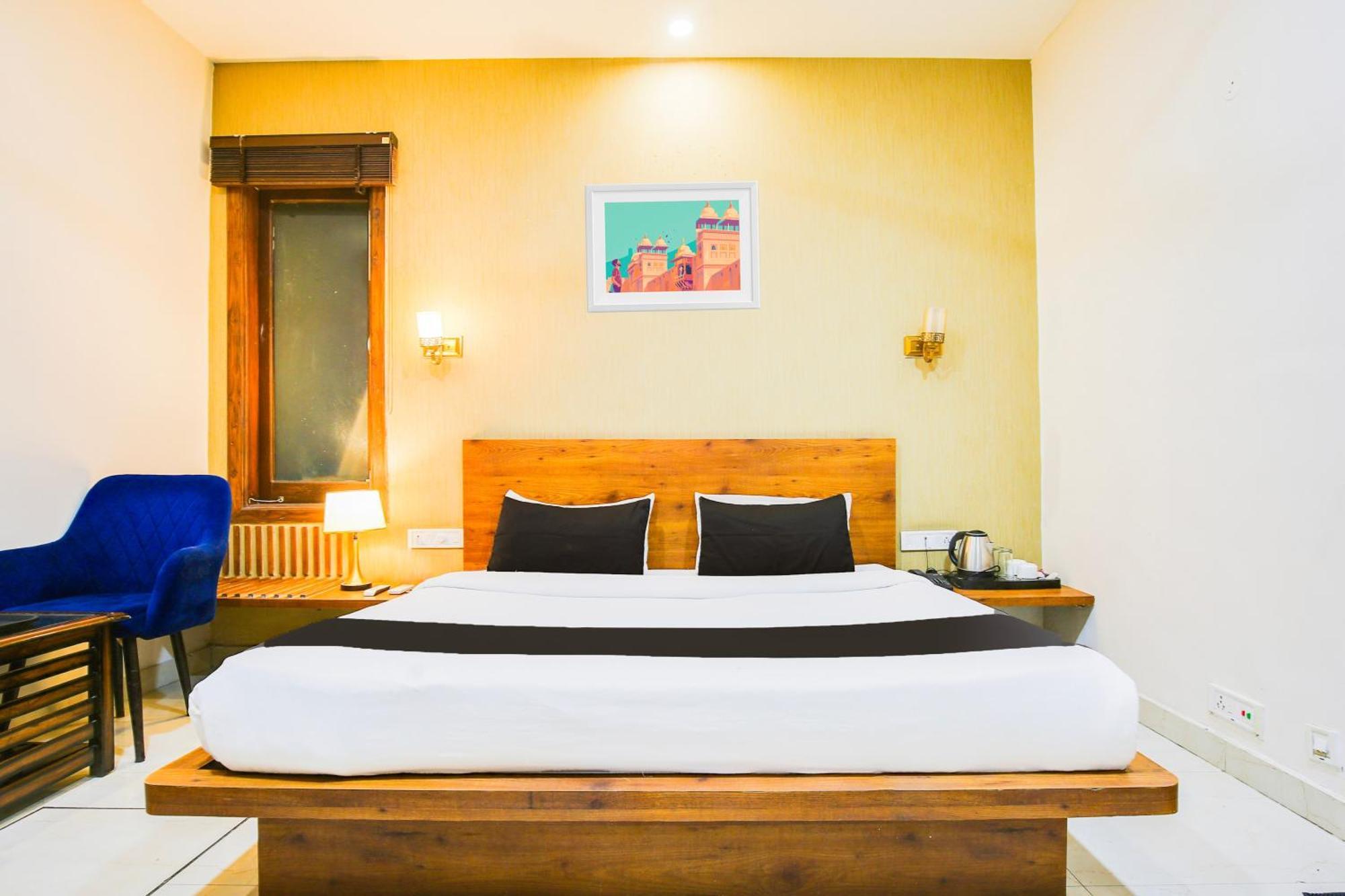 Super Townhouse Grand Fortune Amritsar Exteriér fotografie